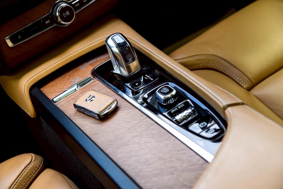 รหัสรถ CBL4911 VOLVO XC90 2.0 T8 Inscription 4WD AT 2018 15