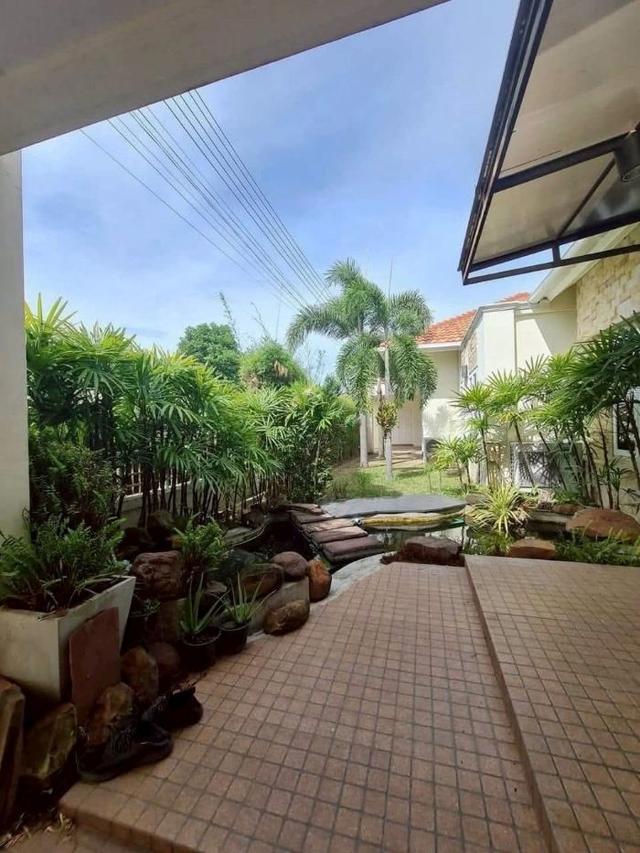ให้เช่า(FOR RENT) บ้านหรูสุดคลาสสิคพร้อมสระว่ายน้ำ หมู่บ้านสินทวี บ้านฉาง ระยอง