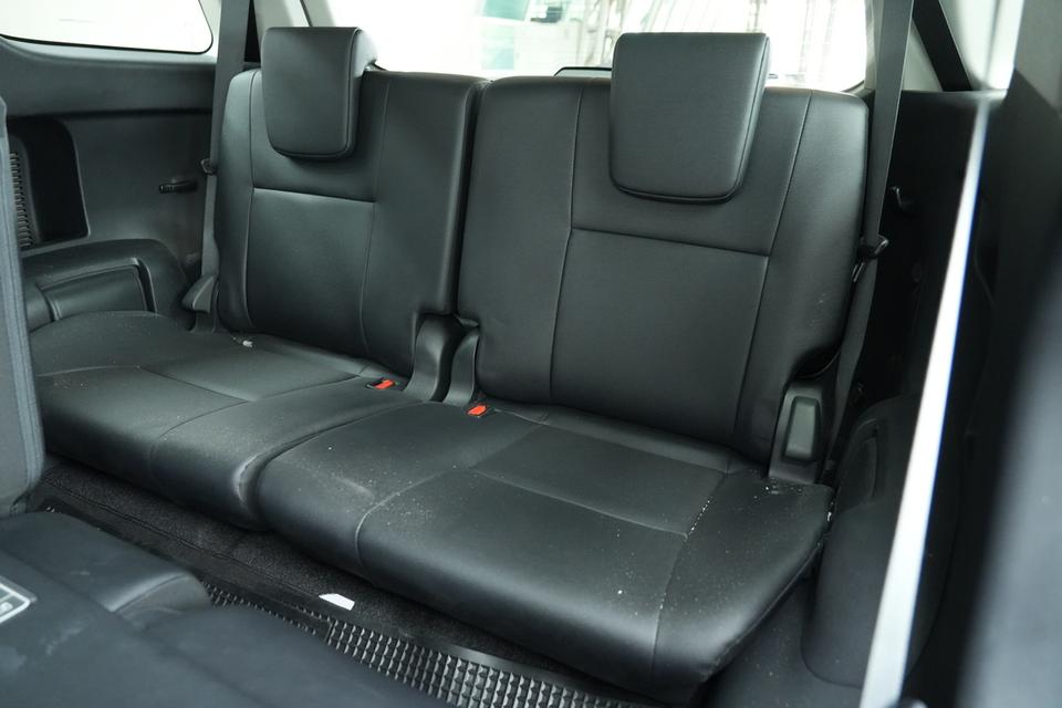 2022 TOYOTA FORTUNER 2.4 V 2WD SUV สีขาว เลขไมล์ 74065 กม. 16