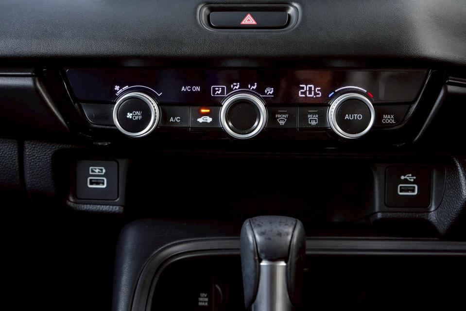 HONDA HR-V 1.5 E e:HEV AT 2023ไมล์ 109,xxx km. !! ราคา 659,000 บาท 14