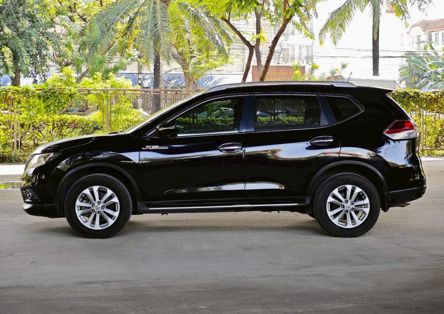 Nissan X-Trail 2.0 V 4WD ปี 2015  2