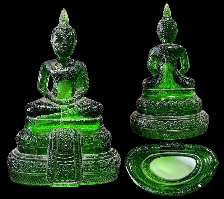 พระแก้วมรกต 25ศตวรรษ ขนาด5นิ้ว พิมพ์ไทย ปี2500