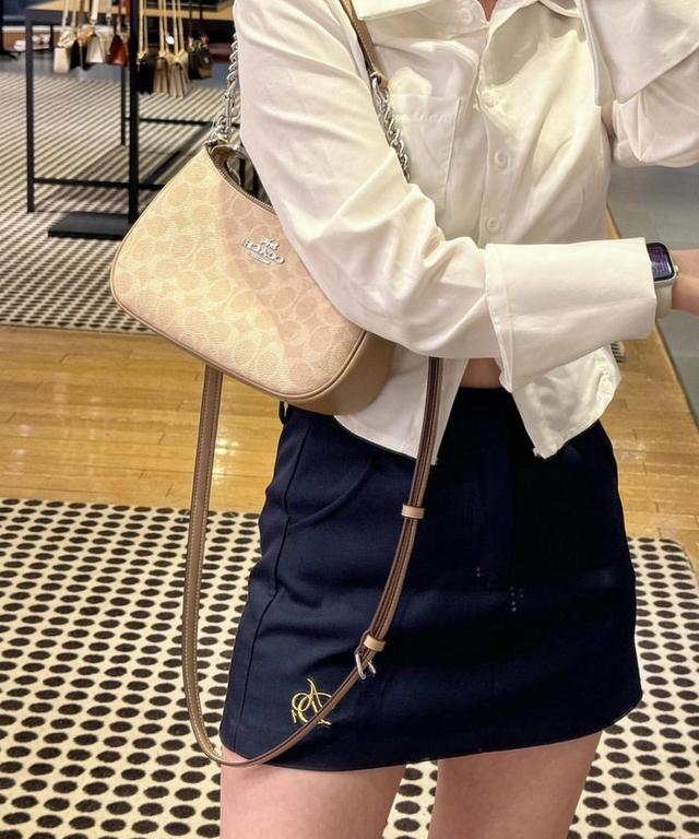 COACH Teri Shoulder Bag