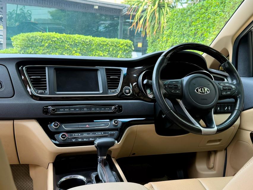 2020 KIA GRAND CARNIVAL 2.2 SXL รถมือเดียวออกป้ายแดง รถวิ่งน้อย เข้าศูนย์ทุกระยะ รถไม่เคยมีอุบัติเหตุครับ รูปที่ 11
