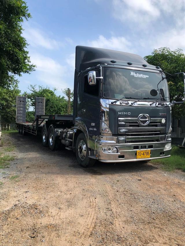 ส่งต่อรถบรรทุกโลว์เบด HINO S700 2