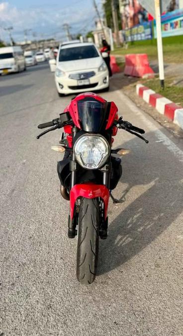 Ducati Monster 821 ปี 2015 2