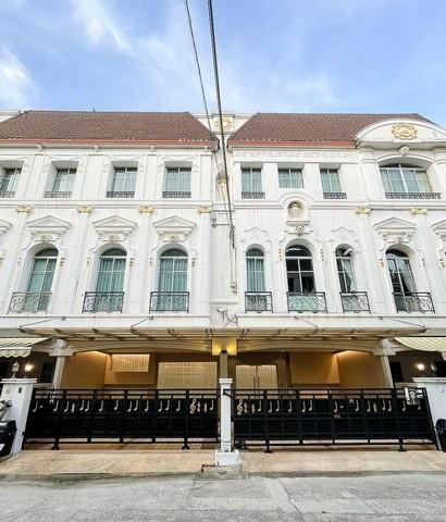 หมู่บ้านกลางกรุงแกรนด์เวียนนา พระราม3 เดินทางสะดวก ใกล้ สาทรสีลม Central rama3