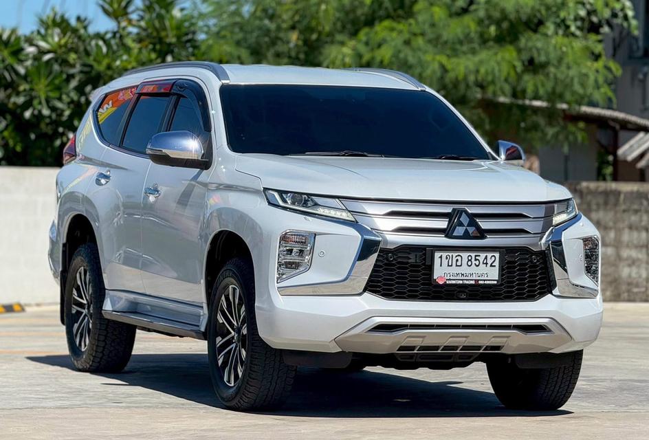 Mitsubishi Pajero 2.4GT 4wd ปี21