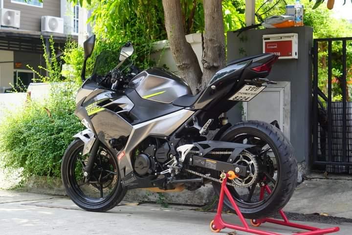 รถมือ2 Kawasaki ninja 400cc 