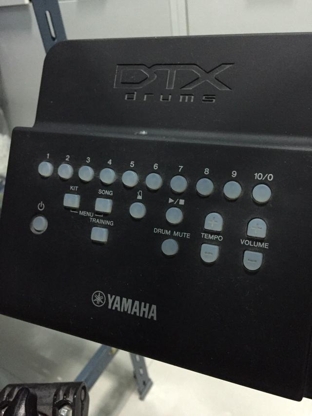 ขายกลองไฟฟ้า Yamaha DTX 4