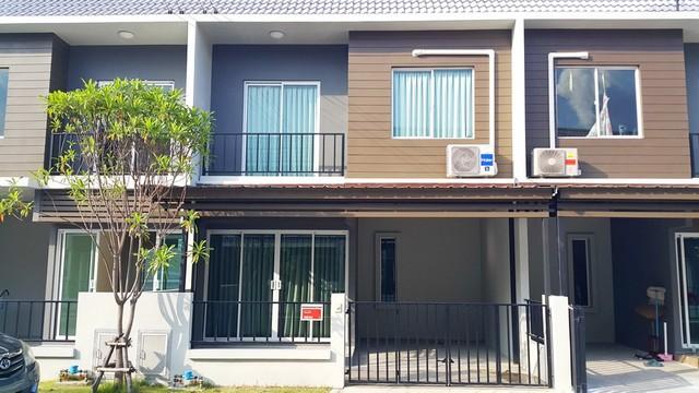 ปล่อยเช่าหรือขาย ทาวน์โฮม 2 ชั้น The Color บางนา-วงแหวน ใกล้เมกาบางนา-สนามบินสุวรรณภูมิ 3 นอน 2 น้ำ