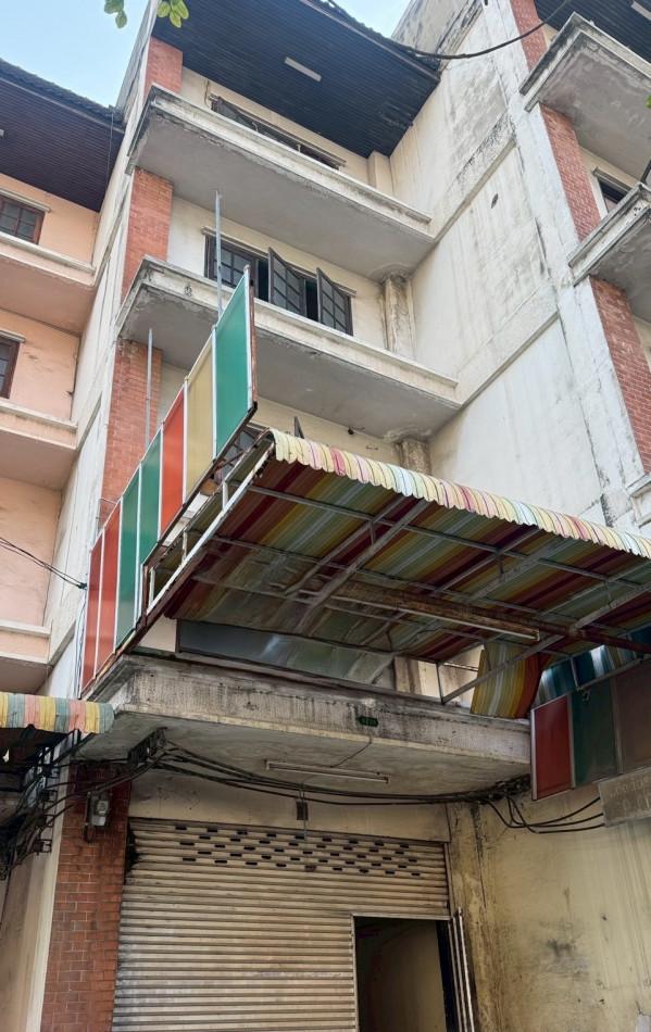 ขายอาคารพาณิชย์ 4 ชั้น 23.4 ตร.ว. ติดถนนนาคนิวาส ติดซอย 38 ตรงข้าม I-Zen Condo 1