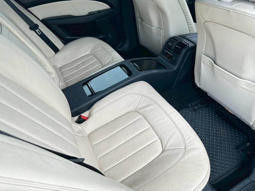 MERCEDES-BENZ CLS250 CDI AMG Dynamic (W218) 2.2L Diesel Turbo BlueEfficiency “ Sunroof “ 16
