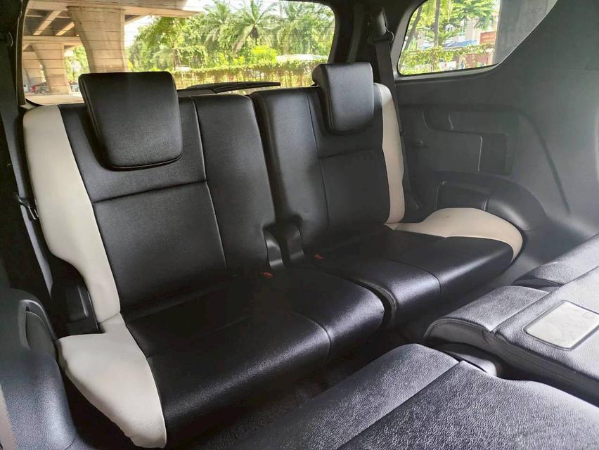 Toyota FORTUNER 2.8 Legender Black Top 4WD AT ปี 2023 รถสวยมือเดียว ไมล์น้อย 16