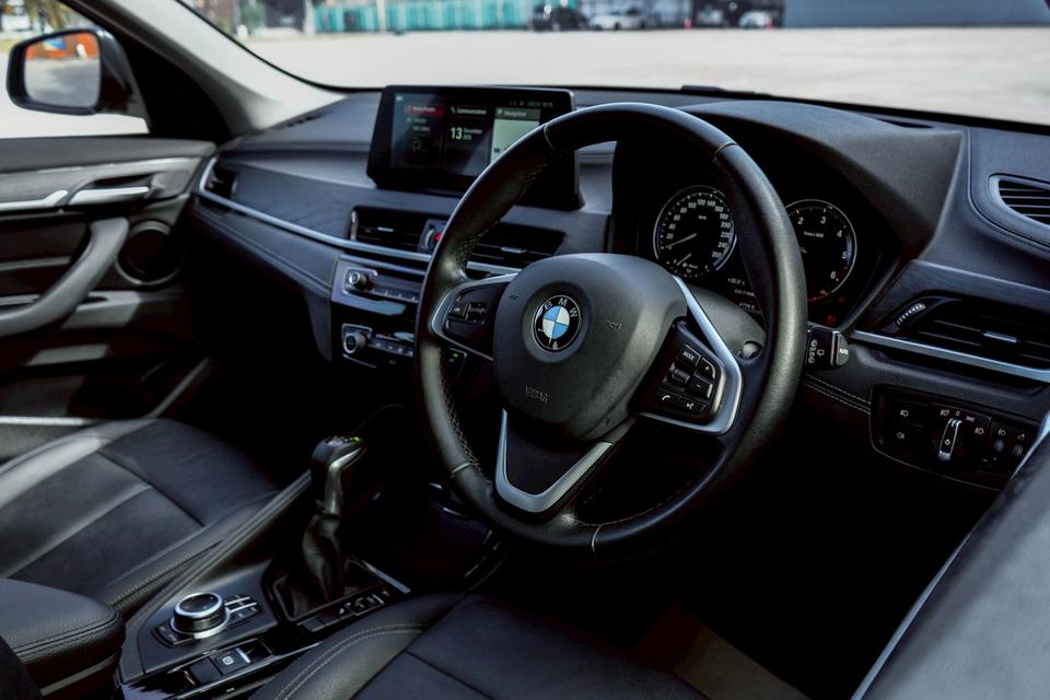 รหัสรถ CBL365 BMW X1 2.0 sDrive20d xLine F48 AT 2022 12