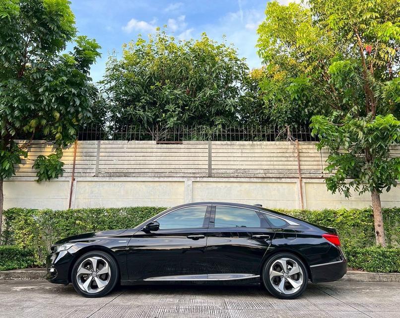ขาย Honda Accord 2.0Hybrid Tech ปี20 4