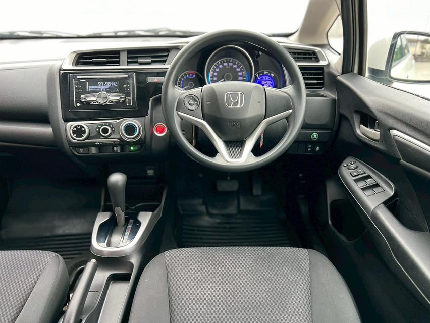 ปี 2018 HONDA JAZZ, 1.5 i-VTEC V รถสวยเดิม เช็คศูนย์ทุกระยะ  15