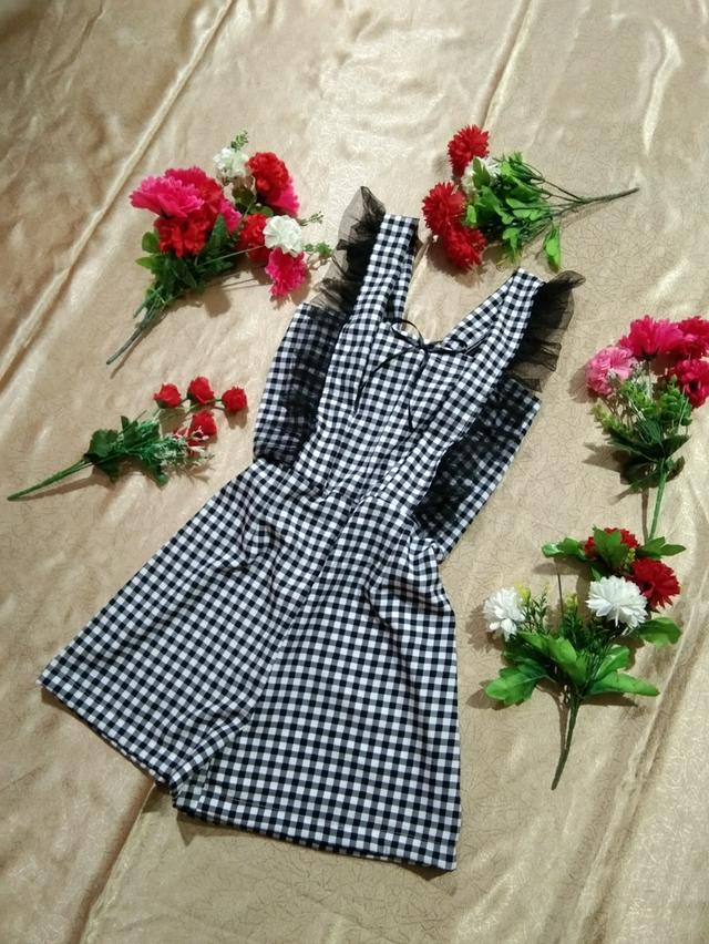 ชุดสตรีจั้มสั้นแฟชั้น