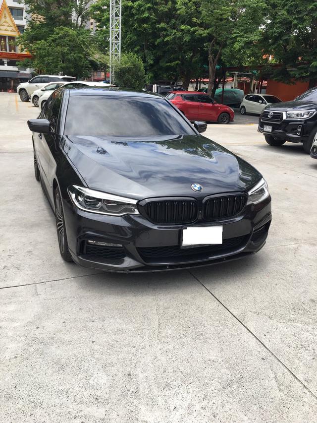 ขายรถ BMW 530 E M Sport ปี 2018 3