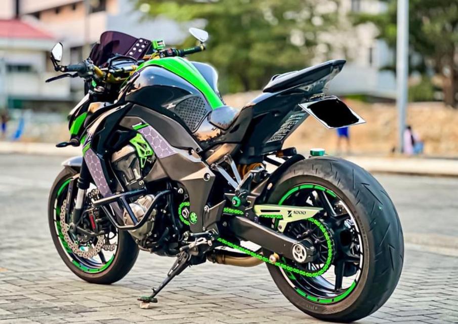 ขาย Kawasaki Z1000 ทรงโหดๆ 4