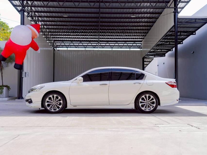 Honda Accord 2.0EL ปี 2016 ✨ #ประกันเครื่องเกียร์3ปี / 30,000 km.✨️ 16