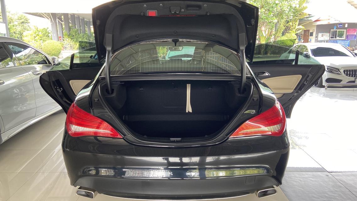 รถเบนซ์สปอร์ตทรงคูเป้ CLA200W117 ปี 2016 รูปที่ 3