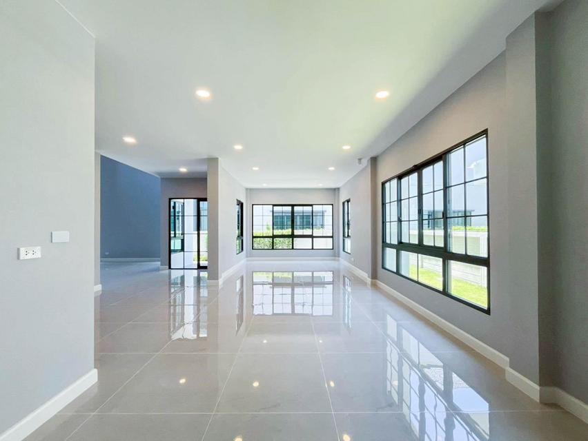 ให้เช่า บ้านเดี่ยว The City bangna 2 ติดทางด่วนกาญจนาภิเษก ใกล้ เมกาบางนา 105 ตรว 2 ชั้น 6