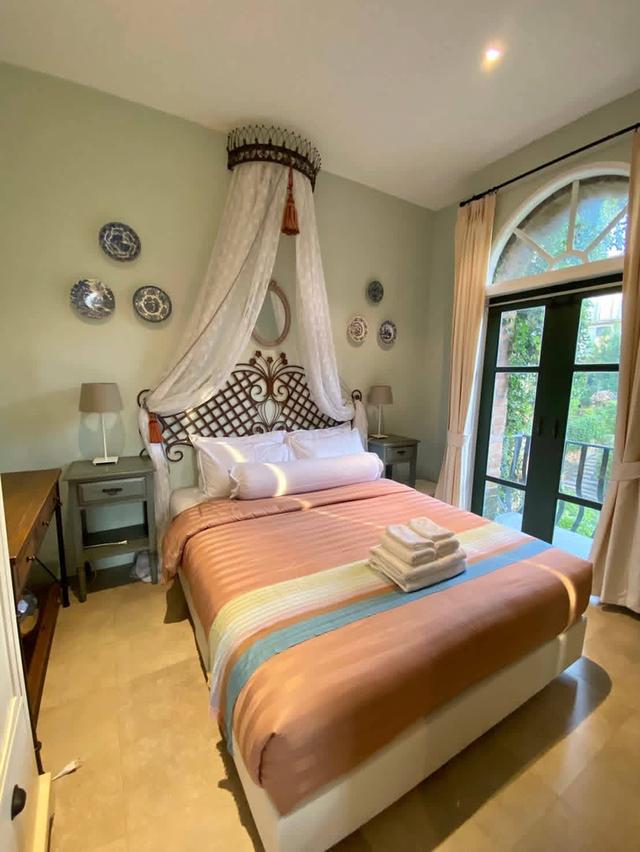 ขายบ้านพักตากอากาศเขาใหญ่ ดิไอรี่ The Eyrie Khaoyai (ติดทอสคาน่า Toscana) 6 ห้องนอน วิวเขาสวย เหมาะสำหรับพักผ่อนและลงทุนปล่อยเช่า ปากช่อง 087-9074045 11