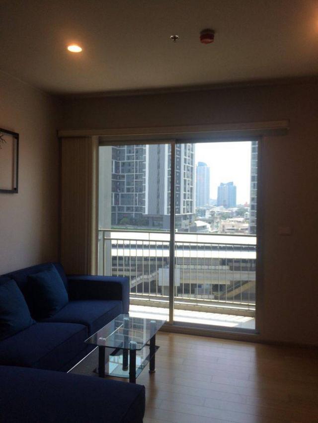 ว่าง 1 พฤษภาคม 2568 7755 ไฮฟ์ สาทร ( Hive Sathorn ) BTS กรุงธนบุรี 49.27 ชั้น10