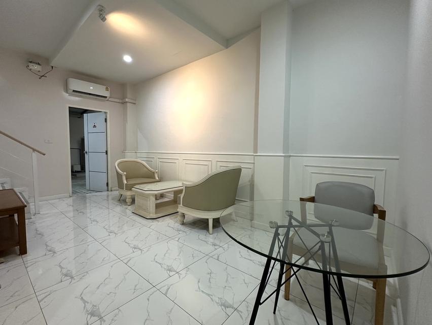 เซ้งคลินิกความงาม ร้านเสริมสวย สปา โรงเรียนสอนความงาม เป็นอาคารพาณิชย์ 4 ชั้น ตึก Stand alone ตึกติดถนนหลักในแหล่งชุมชน เจ้าของปล่อยเอง 8