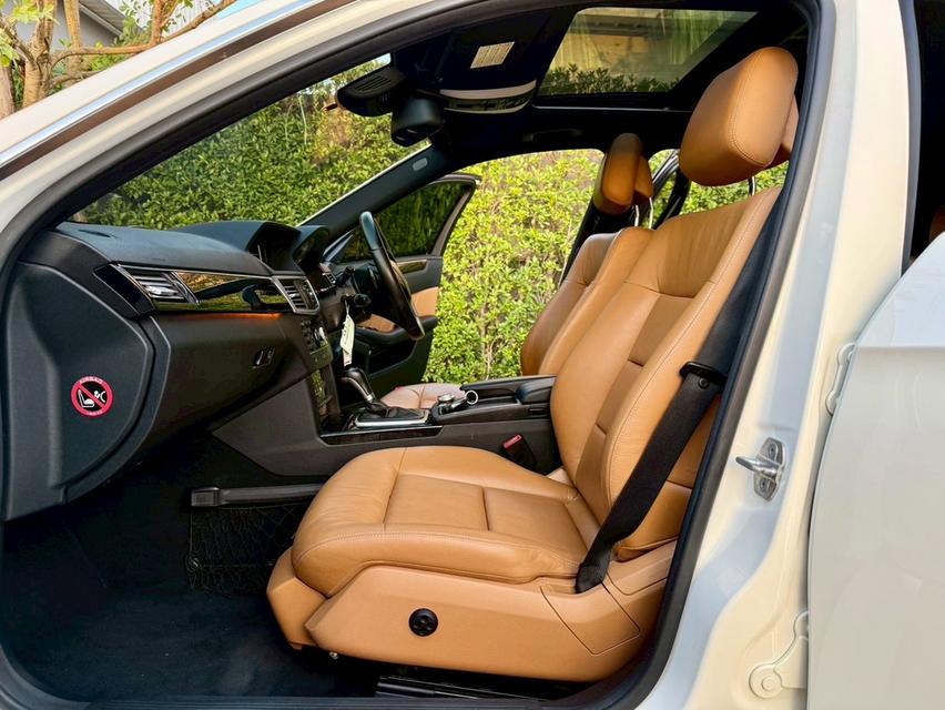 รหัสรถ CH3776 -Benz e250 w212 ปี 2012 9