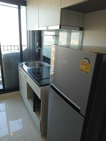 ให้เช่า Niche Mono Mega Space บางนา ห้องสวย วิวทะเลสาบและสระว่ายน้ำ 1