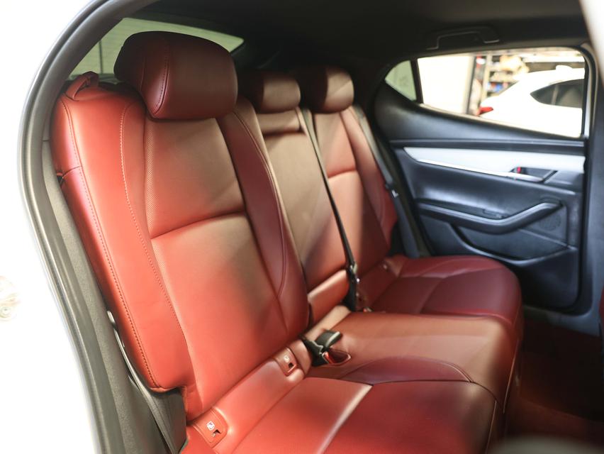 2021 Mazda 3 2.0 (ปี 19-25) Sports 100th Anniversary Edition Hatchback AT รูปที่ 17