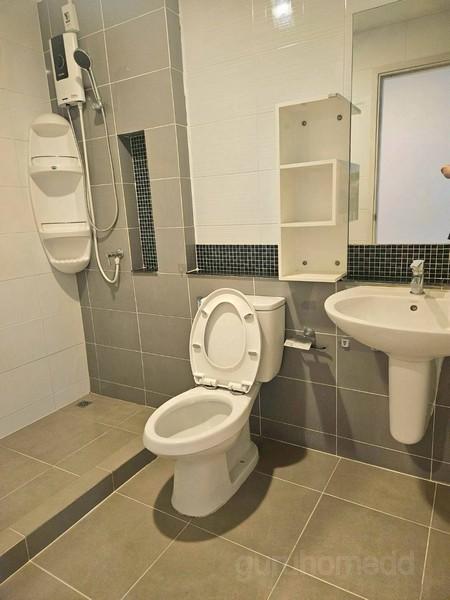 ให้เช่าบ้านเดี่ยว 3 ชั้น หลังใหญ่ โกลเด้น เพรสทีจ วัชรพล สุขาภิบาล 5 ขนาด 50 ตรว 5นอน 4น้ำ พร้อมแอร์ให้ทั้งหลัง - ghd000 8