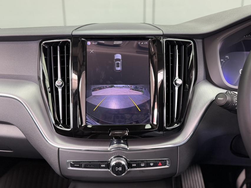 2022 VOLVO XC60, 2.0 RECHARGE T8 R-DESIGN AWD āļĢāļđāļāļāļĩāđ 13