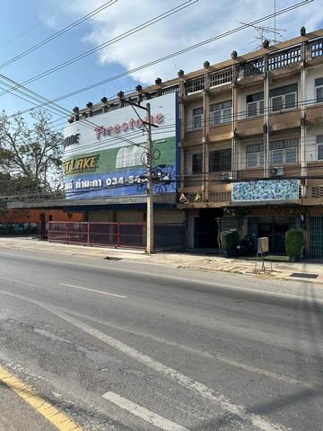 ขายตึกแถวอาคารพาณิชย์ 3 ชั้นครึ่ง ติดถนนแสงชูโต ท่ามะกา จ.กาญจนบุรี 8