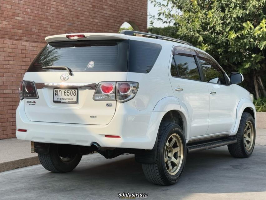 Toyota Fortuner 3.0 V 2WD AT ปี 2012 4