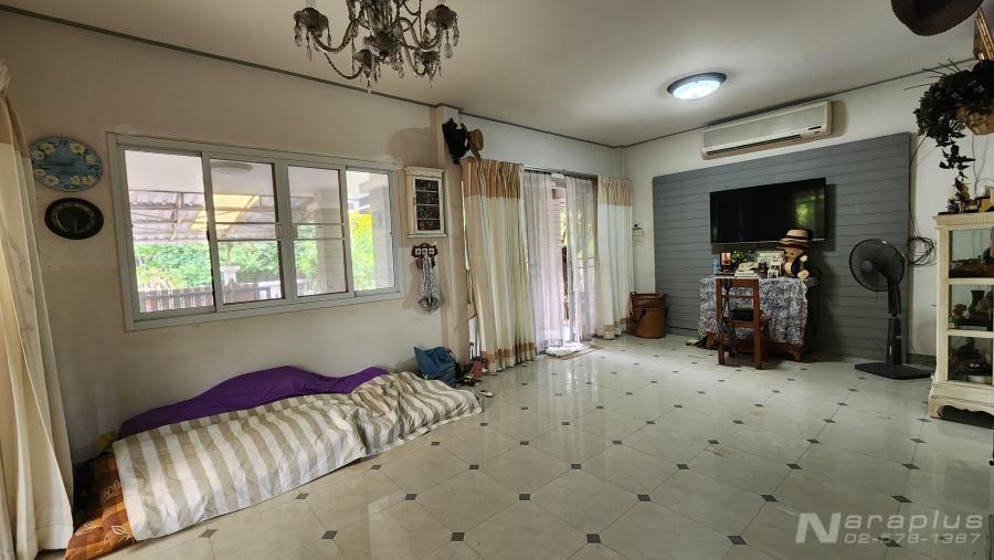 68040538 : ขายบ้านเดี่ยว 2 ชั้น บนที่ดินขนาด 94 ตร.ว. หมู่บ้านพลายรัตนะ ถนนพหลโยธิน 54/1 แยก 6 สายไหม กรุงเทพ 12