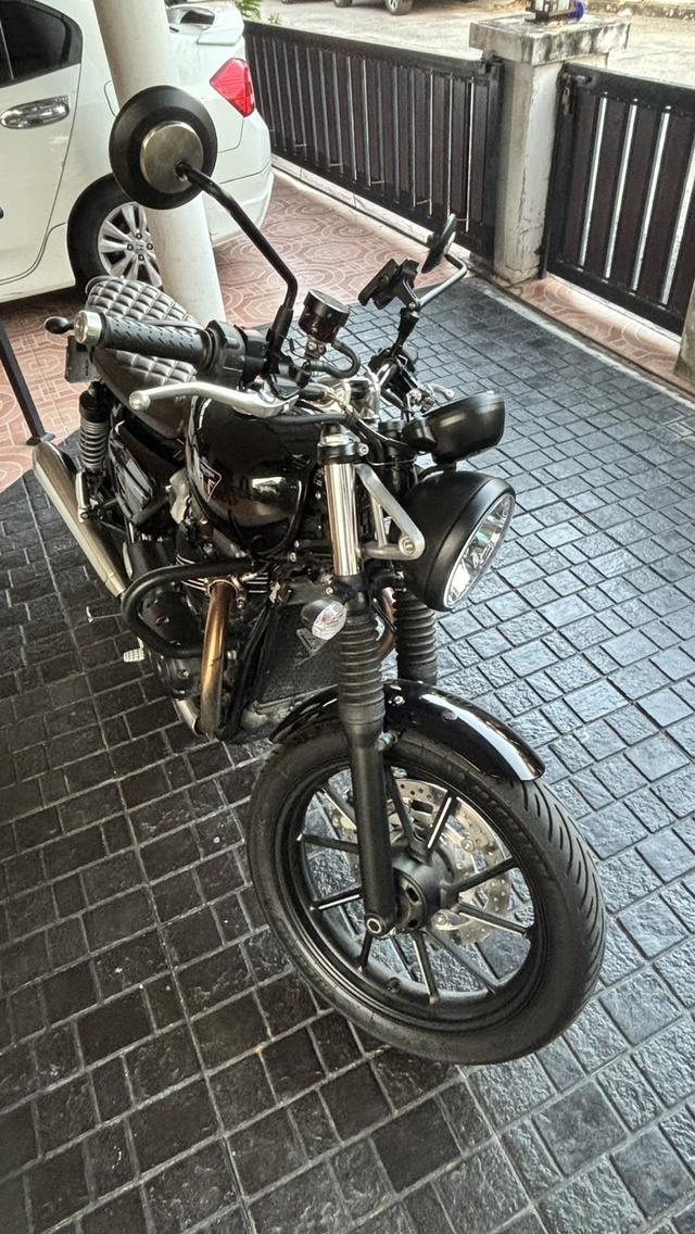 มอเตอร์ไซต์ Triumph Speed Twin 900 ปี 2024 รูปที่ 3