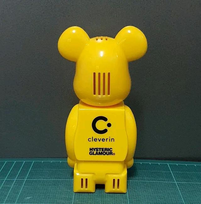 Bearbrick สีเหลือง 3