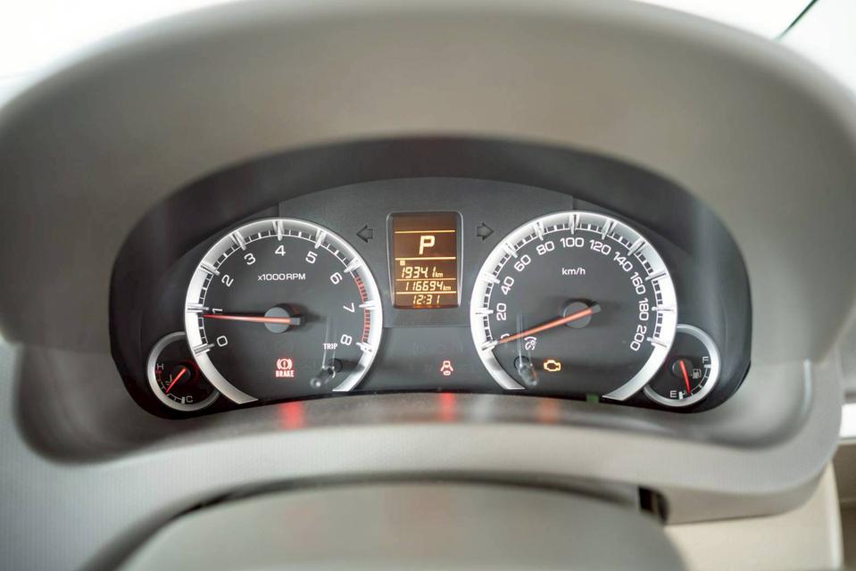 SUZUKI ERTIGA 1.4 GL ปี 2015 16