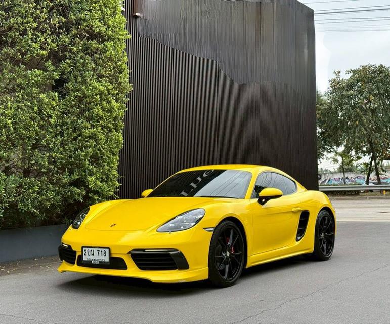 Porsche Cayman 718 ปี19