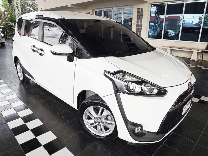 รหัสรถ KCY6592 TOYOTA SIENTA 1.5G AUTO ปี 2019