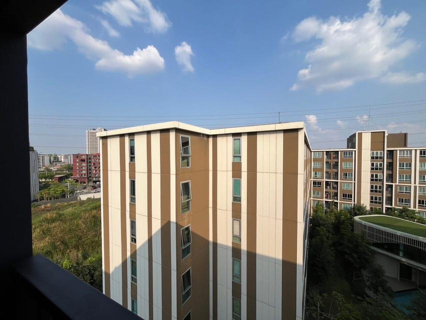 Dcondo Shine Rangsit ห้องใหม่ วิวสระ เฟอร์ครบ 18