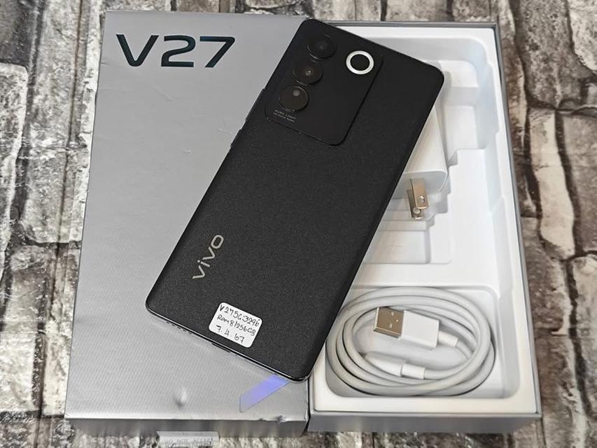 ขายด่วน Vivo V27  2