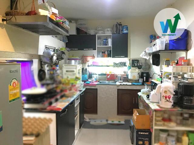 หมู่บ้านพรายรัตนะ ขายบ้านเดี่ยว 42 ตร.ว. หน้ากว้าง พื้นที่เยอะ 2 ห้องนอน 2 ห้องน้ำ 3 แอร์ 2 ที่จอดรถ ใกล้รถไฟฟ้าสถานีคปอ. 7