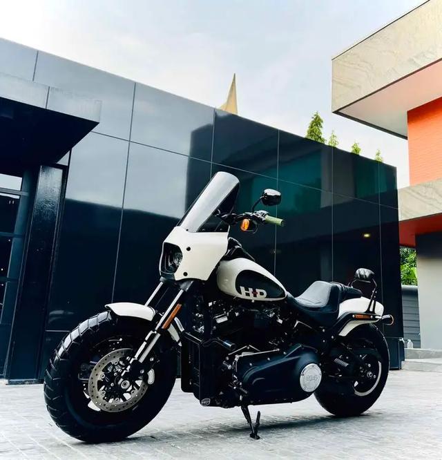 พร้อมขาย Harley Davidson Fat Bob 2