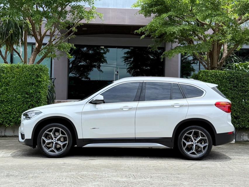 2017 BMW X1 F48 รถออกศูนย์ BMW THAILAND รถวิ่งน้อย เข้าศูนย์ทุกระยะ ไม่เคยมีอุบัติเหตุครับ