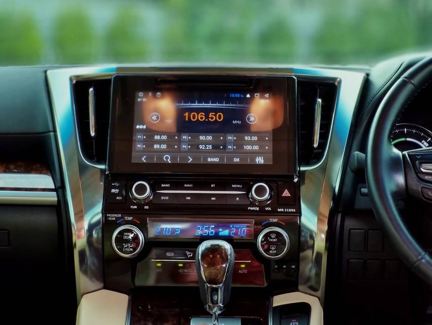 Toyota Vellfire X Hybrid (MNC) ปี 2018 ( จด 19 ) ไมล์ 50,xxx km 11