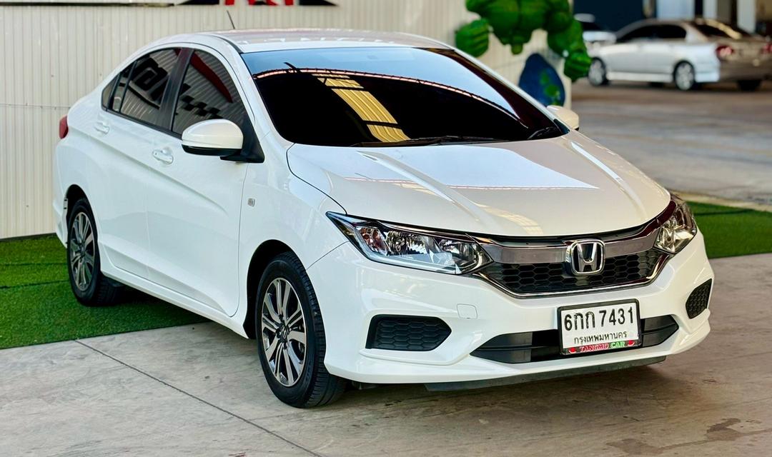 HONDA CITY 1.5 V i-VTEC ปี2017รถบ้านแท้ สภาพกริ๊บๆ พร้อมใช้งาน